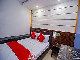 OYO 717 Ranchotel Bayanan