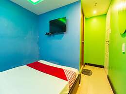 OYO 717 Ranchotel Bayanan