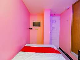 OYO 717 Ranchotel Bayanan