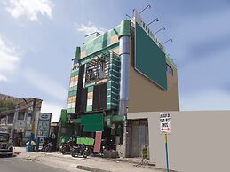 OYO 717 Ranchotel Bayanan