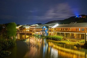 Floral Hotel Deqing Qinzizaiju