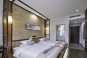 Floral Hotel Deqing Qinzizaiju