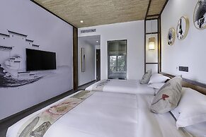 Floral Hotel Deqing Qinzizaiju