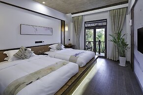 Floral Hotel Deqing Qinzizaiju