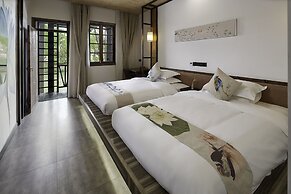 Floral Hotel Deqing Qinzizaiju