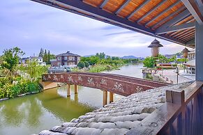 Floral Hotel Deqing Qinzizaiju