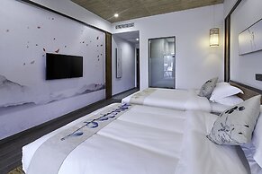 Floral Hotel Deqing Qinzizaiju