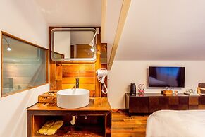 That Mountain That Shed