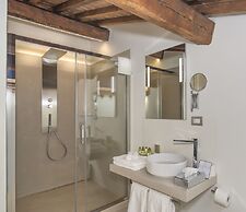 Palazzo Cini Luxury Rooms In Pisa