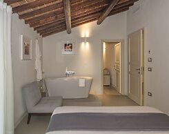 Palazzo Cini Luxury Rooms In Pisa