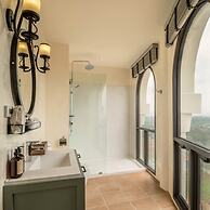 Toscana Piazza - Adults Only