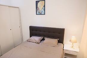 Charmin & Trendy Apartment Marsa Beach