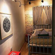 TasEv Boutique Hotel