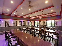 OYO 19686 Hotel Prantika