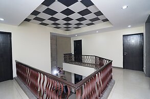 OYO 24624 Kaycee Residency