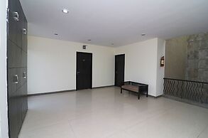 OYO 24624 Kaycee Residency