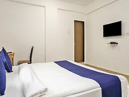 OYO 19530 SilverKey Vishrantwadi