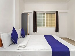 OYO 19530 SilverKey Vishrantwadi