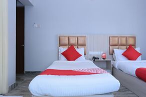 OYO Flagship 16910 Hotel Prince Palace