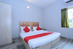 OYO Flagship 16910 Hotel Prince Palace