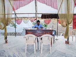 OYO 26228 Royal Camps