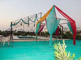 OYO 26228 Royal Camps