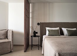 Admiral De Luxe Hotel