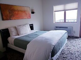 Lowell Inn