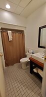 Lowell Inn