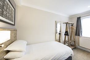 Half Moon, Sherborne by Marston's Inns