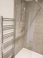 Oxford Modern Guest House