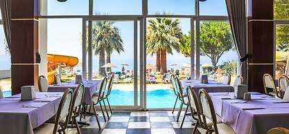 Nuova Beach Hotel