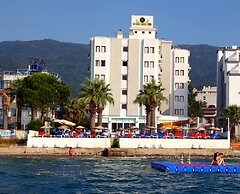 Nuova Beach Hotel