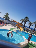 Nuova Beach Hotel