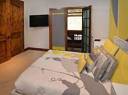 Intermountain Chalet