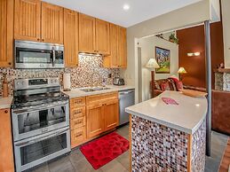 Vantage Point Condo 411