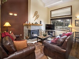 Vantage Point Condo 411