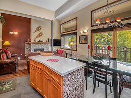Vantage Point Condo 411