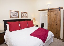 Vantage Point Condo 411