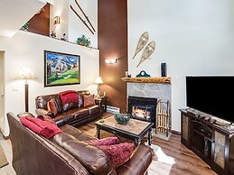 Vantage Point Condo 411