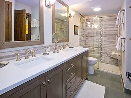 Vantage Point Condo 411