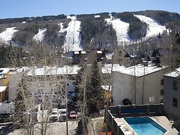 Vantage Point Condo 411