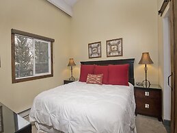 Vantage Point Condo 411