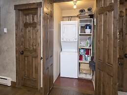 Vantage Point Condo 304