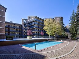 Vantage Point Condo 304