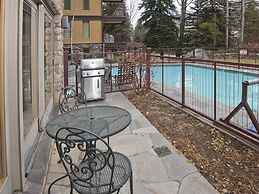 Village Center Condo 1G