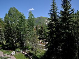 Village Center Condo 1G