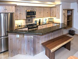 Village Center Condo 1G