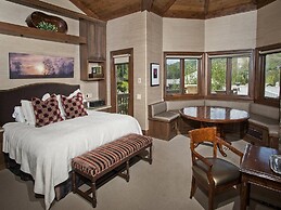 Cascade Village Chalet