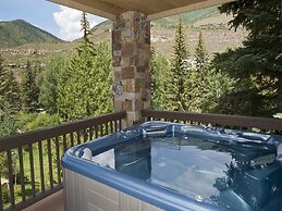 Cascade Village Chalet